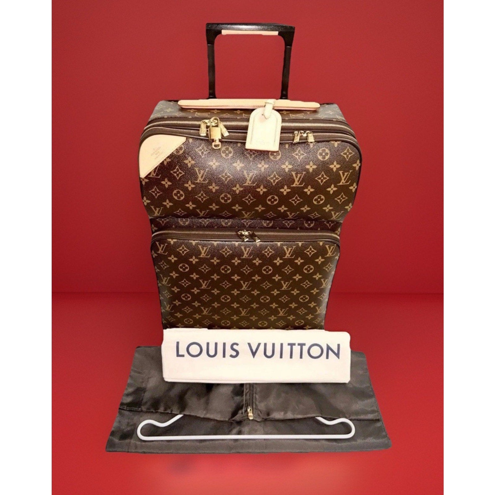 Louis Vuitton Pegase Business Suitcase Bag w/ Coa Travel N Style