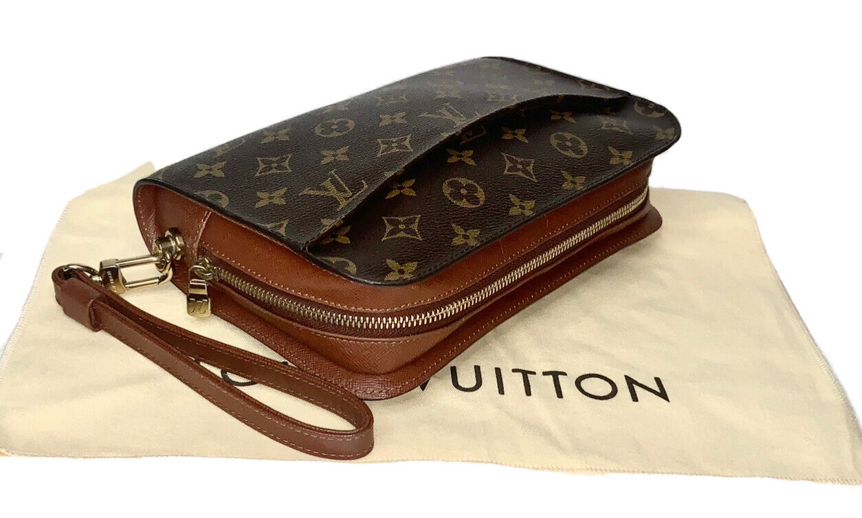 Louis Vuitton Orsay Classic Monogram Clutch Bag 🍁 w/ Dust-bag wrist Strap