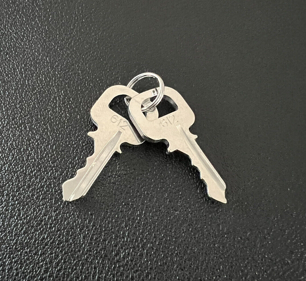 Louis Vuitton Key 612- 1 Set - For Silver tone Palladium Lock Padlock # 612