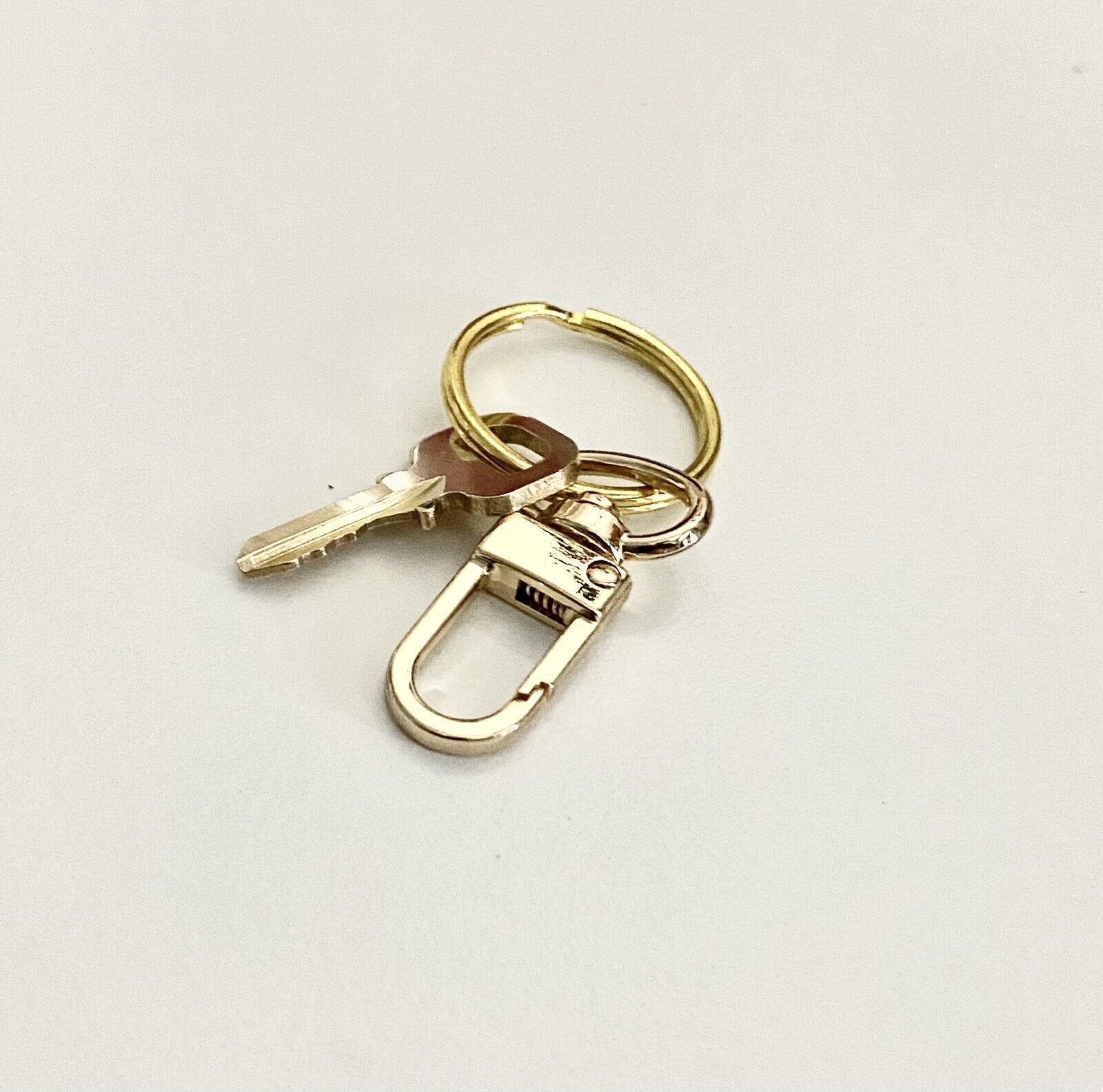 Louis Vuitton Key 337 Brass Goldtone w/ Swivel Ring Clasp