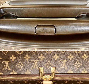 Louis Vuitton Business Pegase 65cm Suitcase Bag w/ Garment Dust-bag Hanger