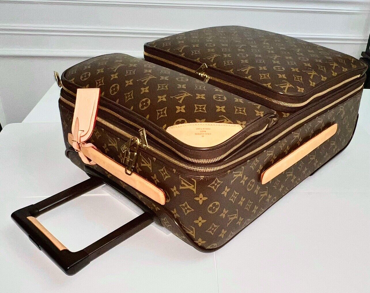 Louis Vuitton Pegase 55 Suitcase w/ cover Business legere