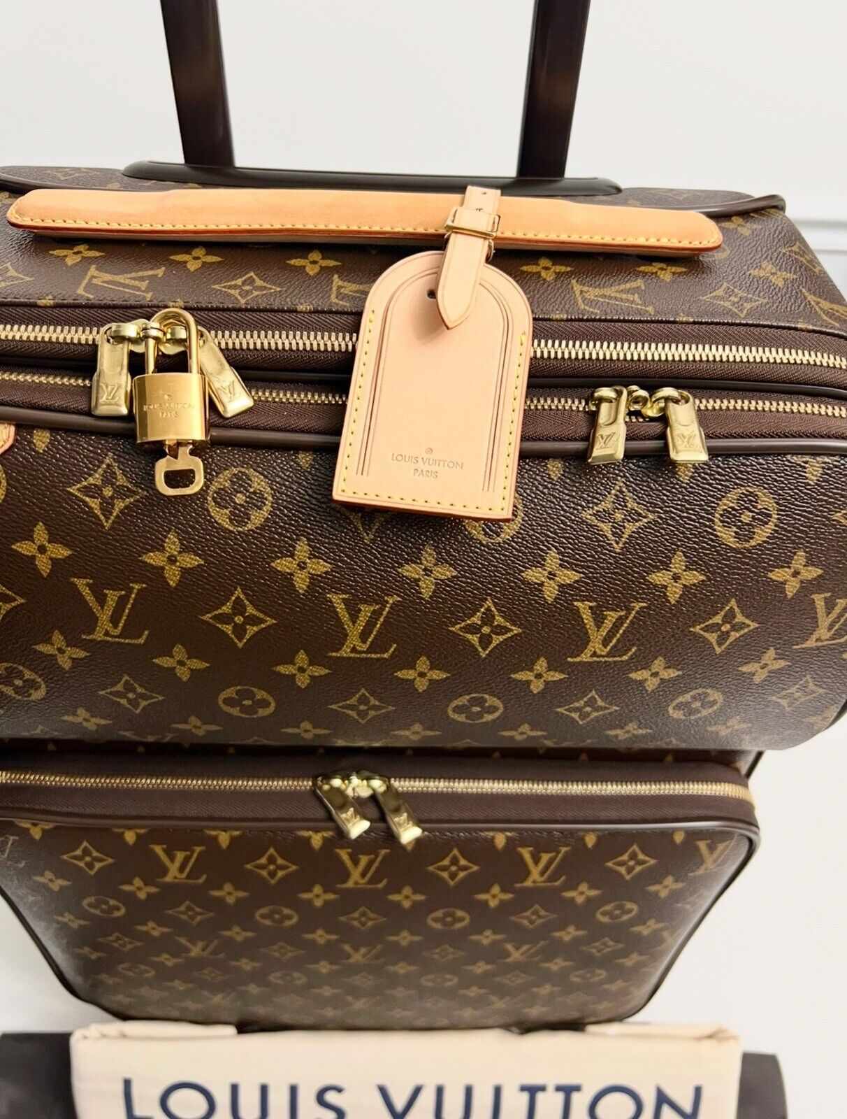 Louis Vuitton Pegase 55 Suitcase w/ cover Business legere