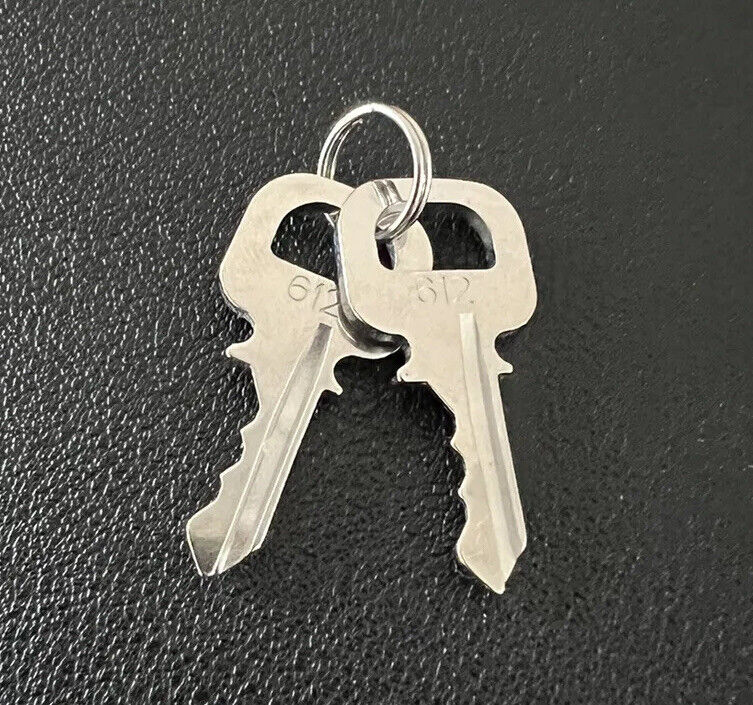 Louis Vuitton Key 612- 1 Set - For Silver tone Palladium Lock Padlock # 612
