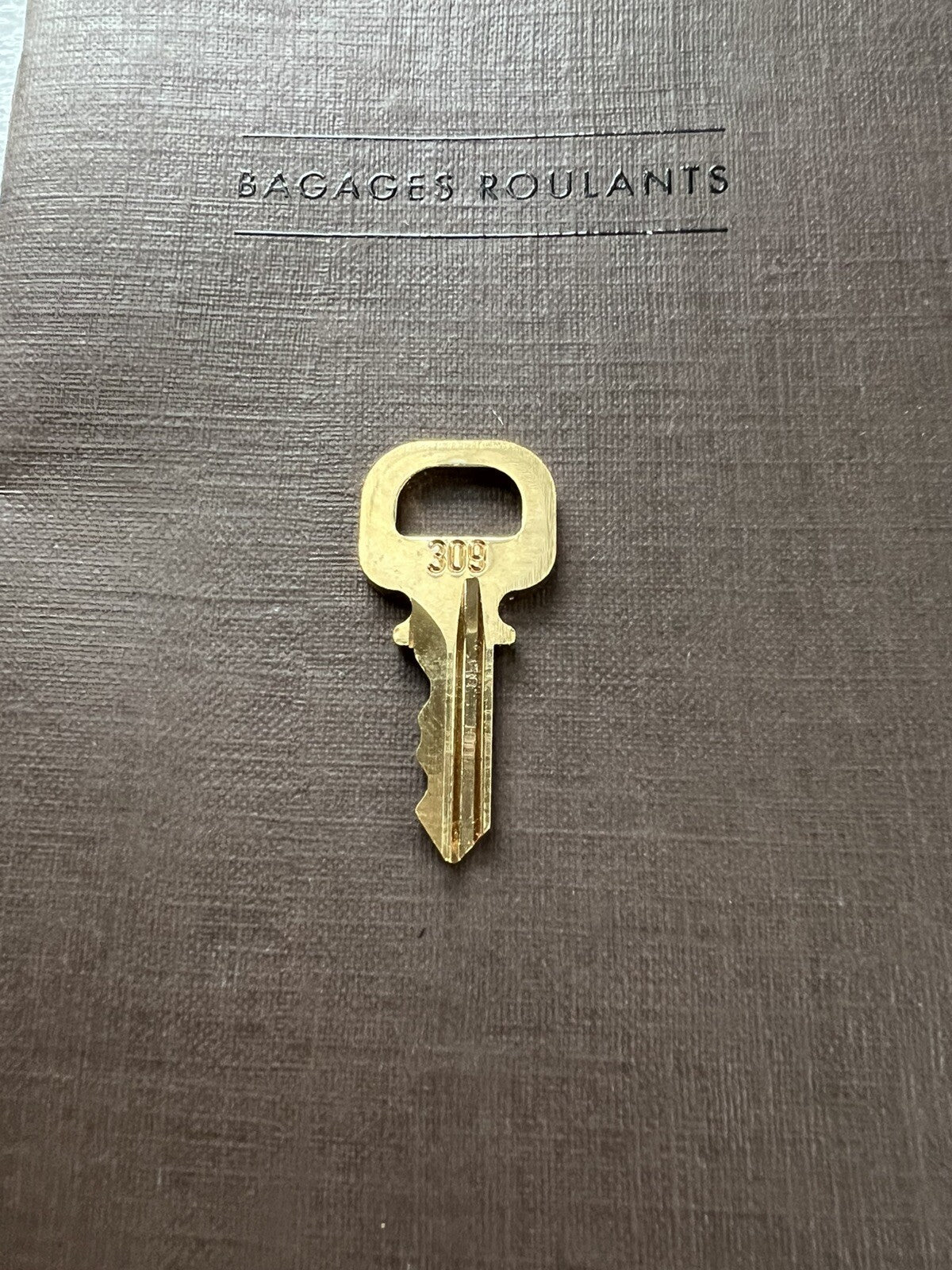 Authentic Louis Vuitton Key 309 Goldtone