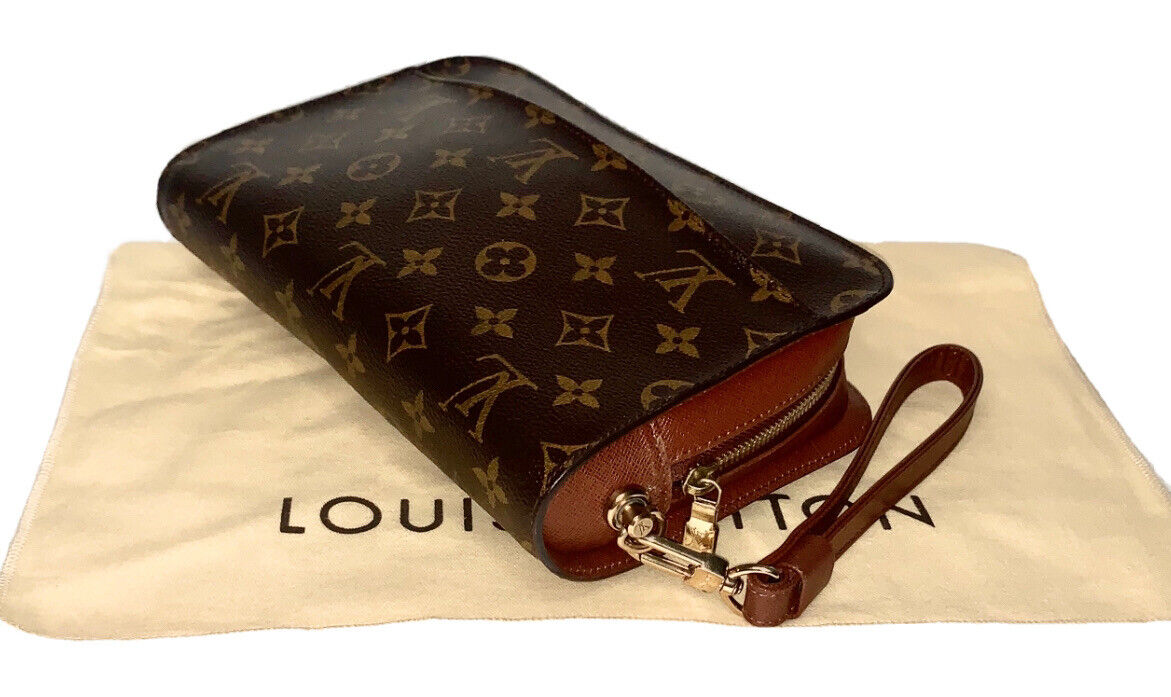 Louis Vuitton Orsay Classic Monogram Clutch Bag 🍁 w/ Dust-bag wrist Strap