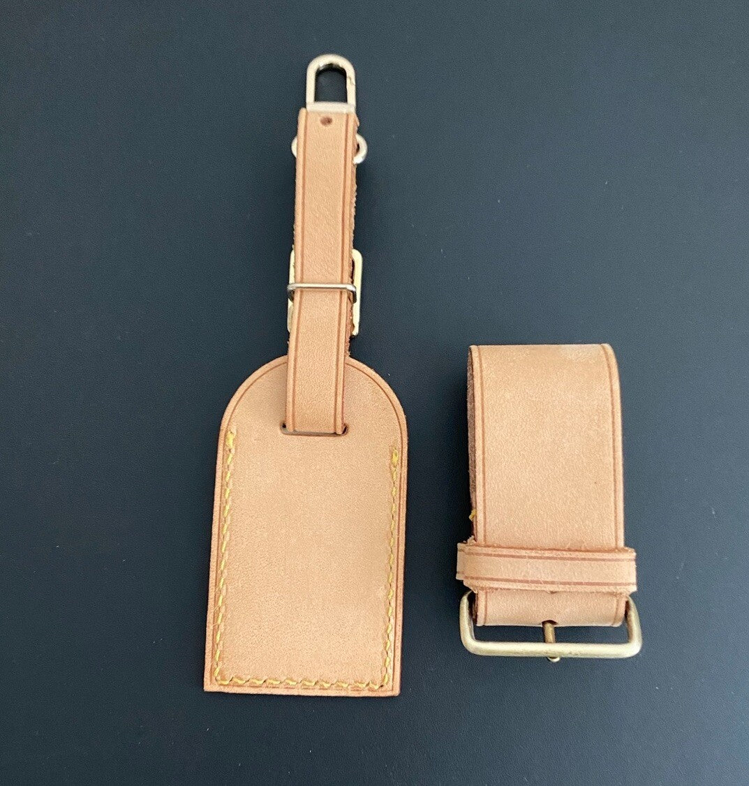 Louis Vuitton Name Tag w/ Strap Small Beige Leather France - 1 Set