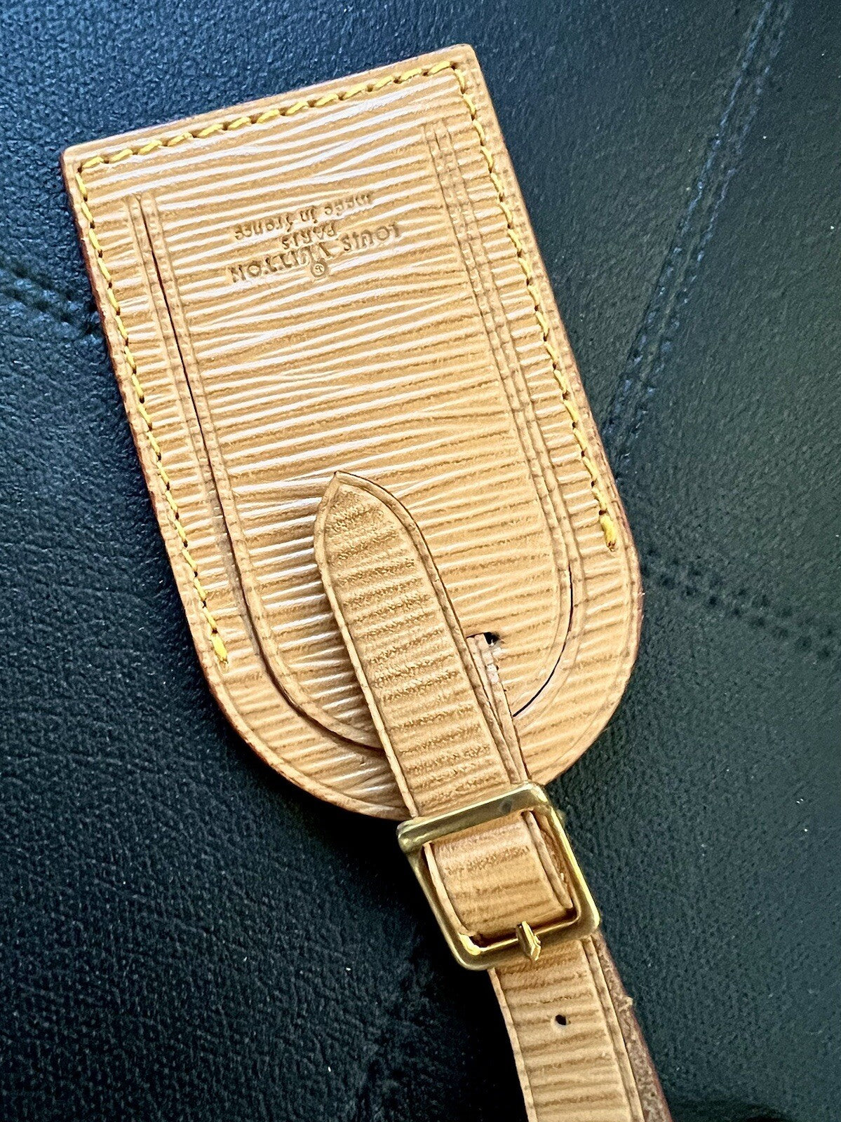 Louis Vuitton Luggage Name Tag Epi Beige Leather Large Pristine