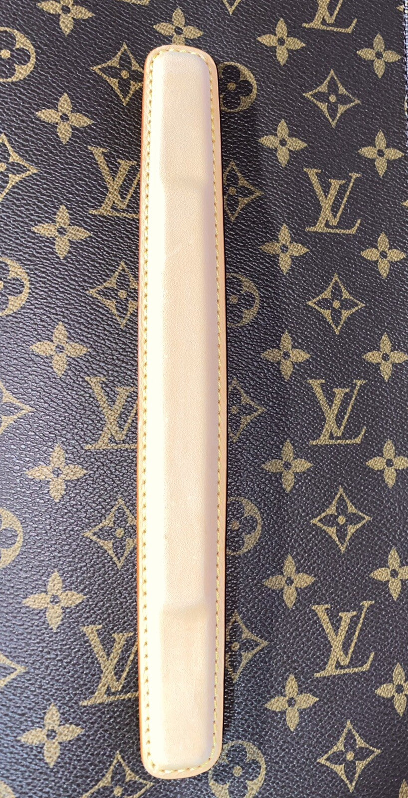 Louis Vuitton Business Pegase 65cm Suitcase Bag w/ Garment Dust-bag Hanger