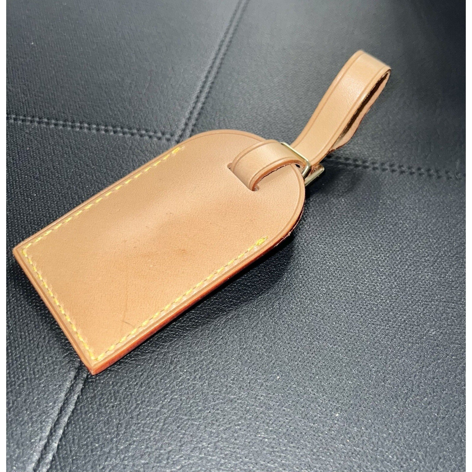 Louis Vuitton Y Initial Name Tag Goldtone - Natural Vachetta