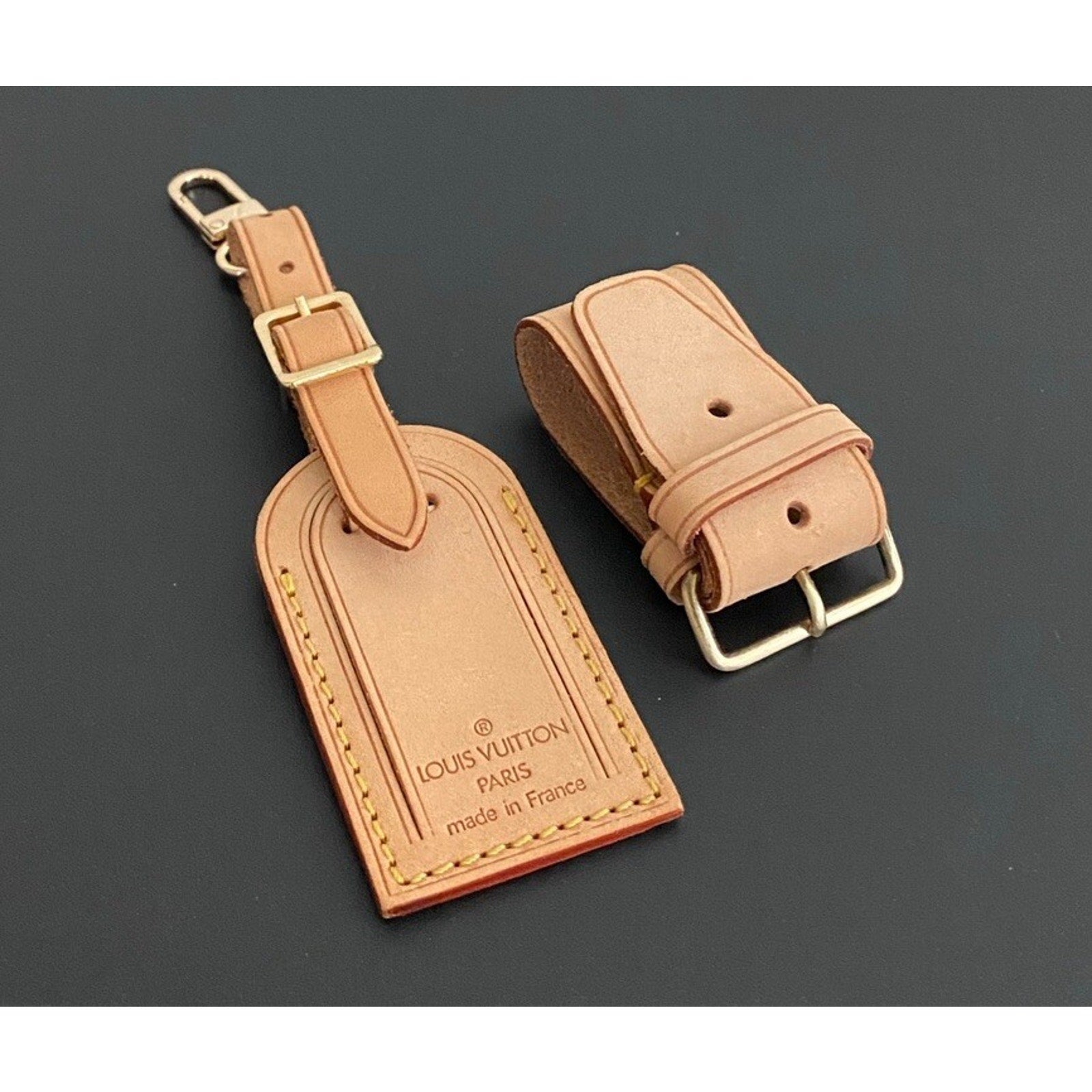Louis Vuitton Name Tag Beige w/ Strap 1 Set AUTHENTIC Poignet Small