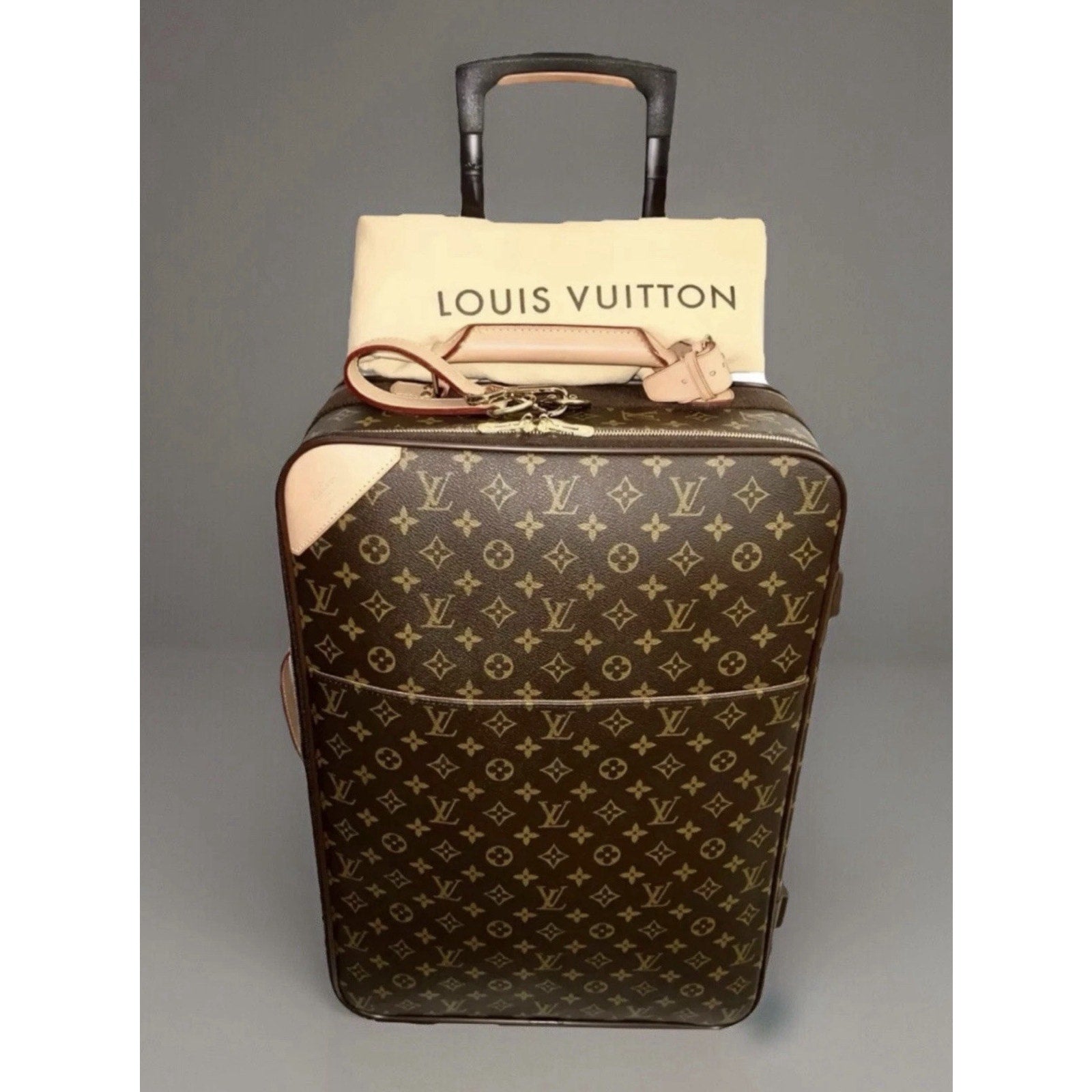 Louis Vuitton Pegase Vintage Rolling Carryon Suitcase Bag w/ COA Dust-bag