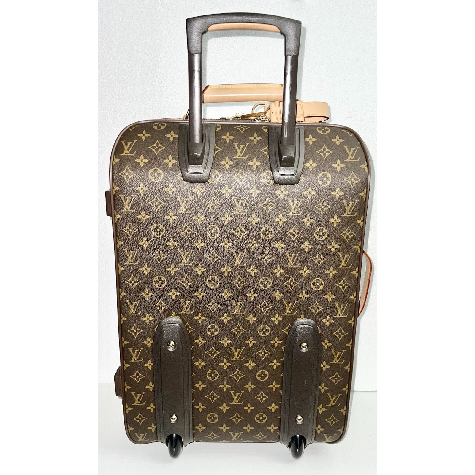 Louis Vuitton Pegase Monogram Suitcase Bag Cabin sz w/ Coa Garment Dust-bag