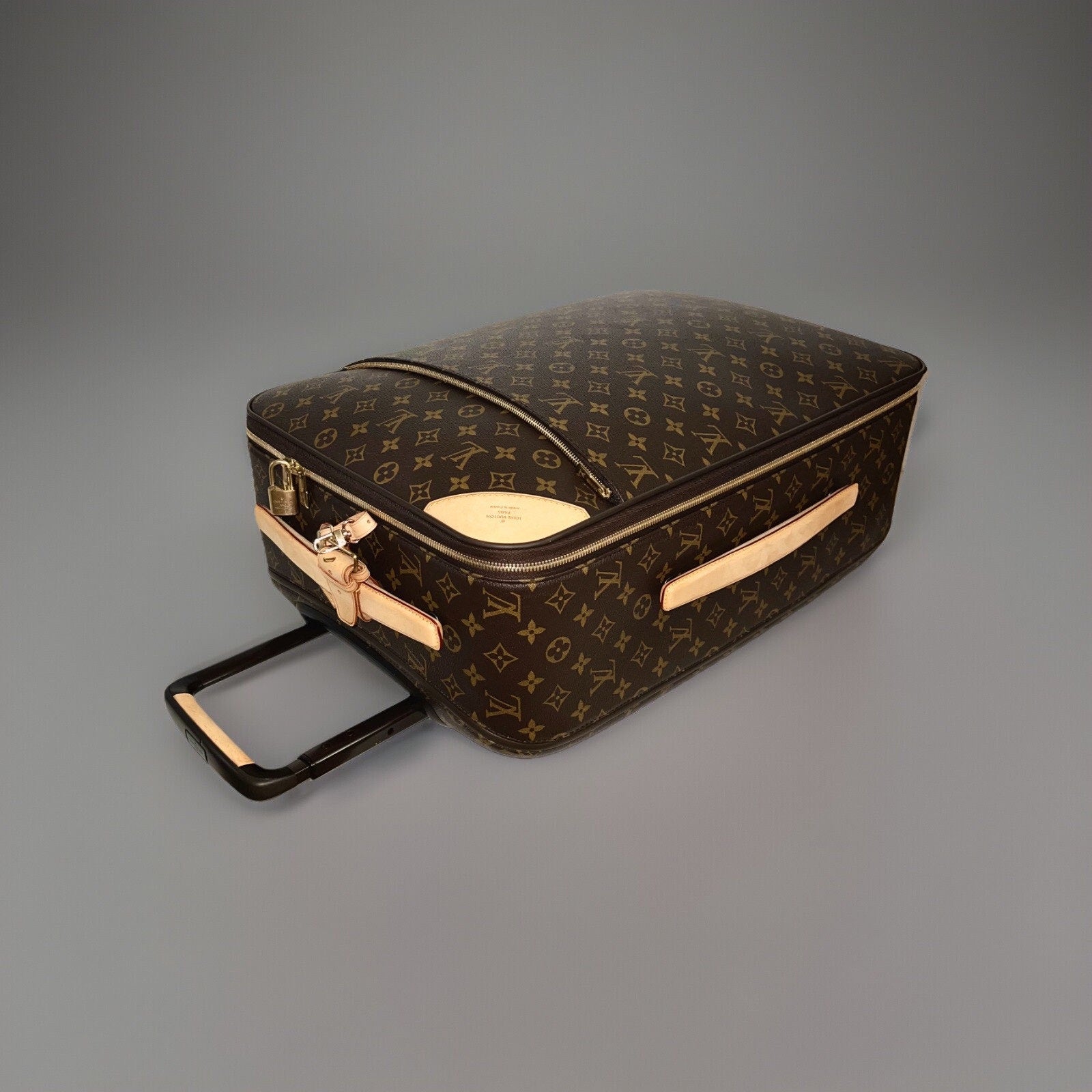 Authentic Louis Vuitton Pegase Suitcase Legere Monogram Bag Carry on w/ COA