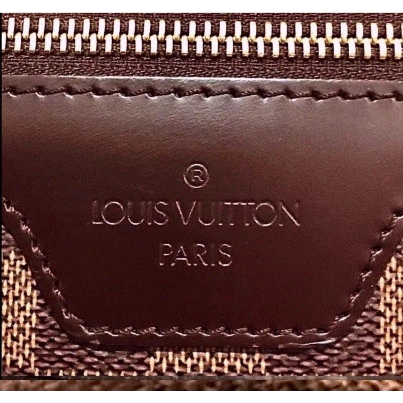 Louis Vuitton Pegase 21 Upright Travel Bag Damier Ebene w/ Dust-bag Lock Strap