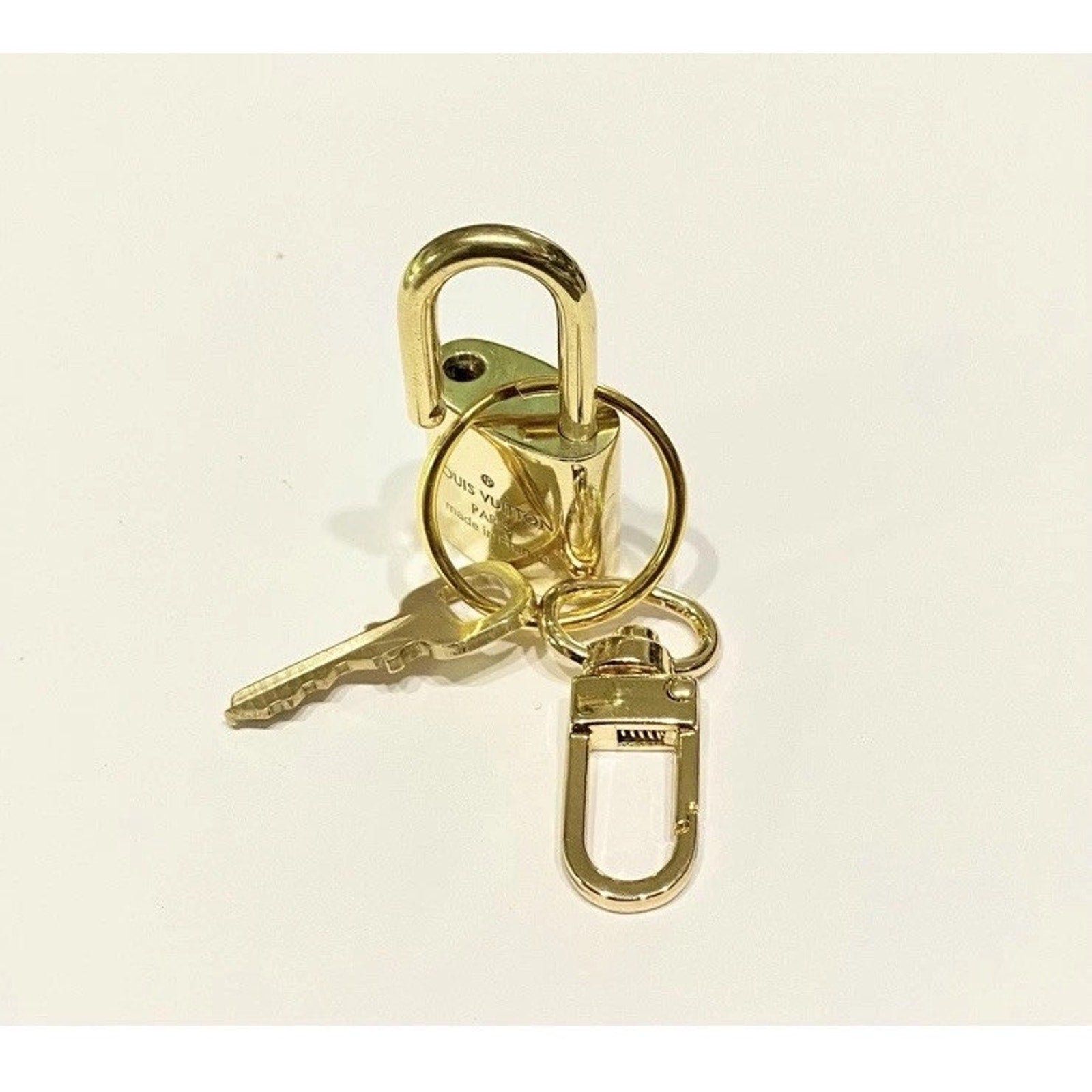 Louis Vuitton ID Name Tag Lock & Key Brass Padlock 1 Set - Goldtone Large
