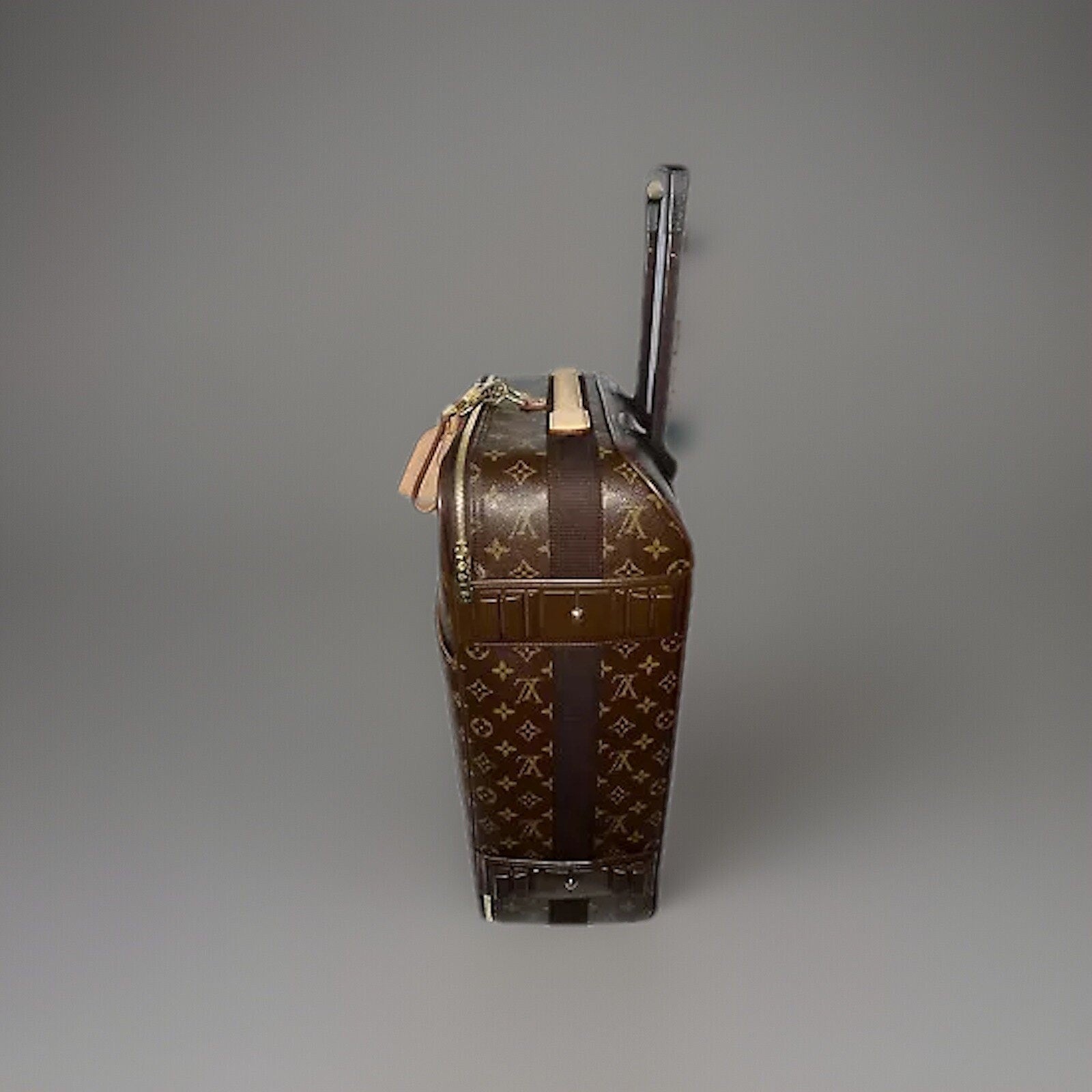 Louis Vuitton Pegase 55 Classic Suitcase w/ Certificate of Authenticity +++