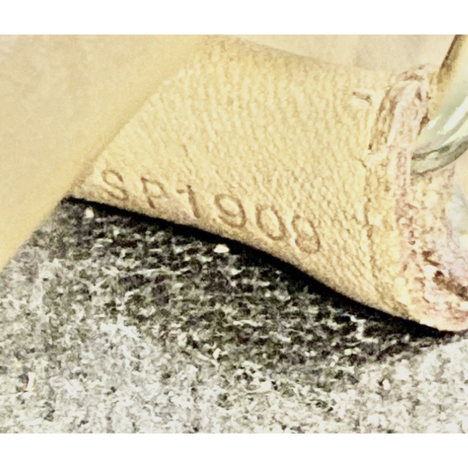 Louis Vuitton Pegase 21” Classic Suitcase Bag w/ COA Dust-bag